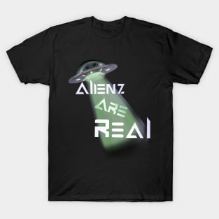 Aliens are real UFOs T-Shirt